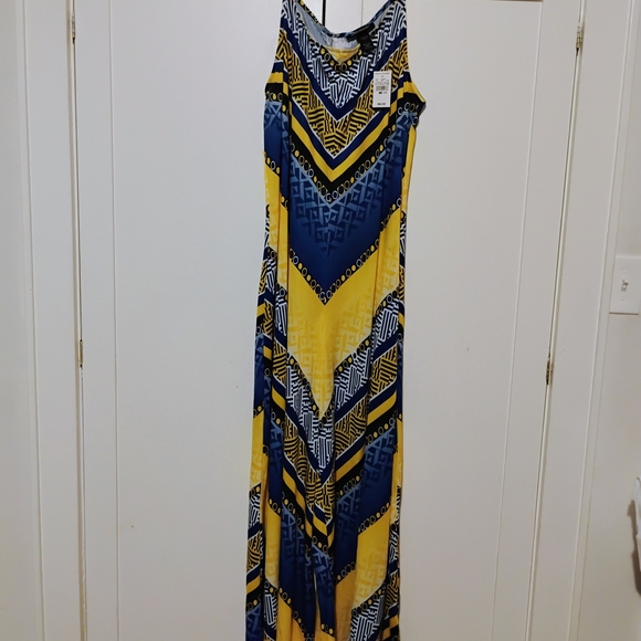 Ashley Stewart Dresses & Skirts - Ashley Stewart Navy and Mustard Romper